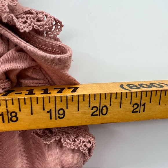 Loft rose ruffled sleeve top ladies size L. - Picture 6 of 7